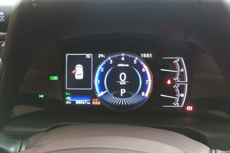 Used Lexus ES 2018 300h Premier Edition China V Standard Instrument Cluster