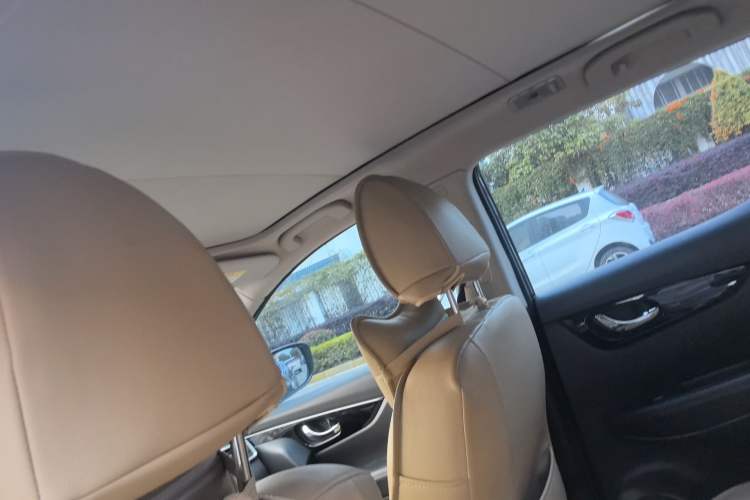 Used Nissan Qashqai 2016 2.0L CVT Luxury Edition
