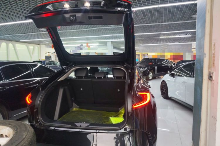 Used Toyota bZ5 2025 Model 550 PRO Smart Driving Edition Trunk