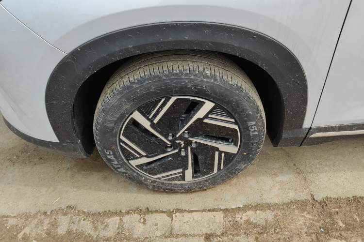 Used Wuling Xingguang S 2025 Model, 130km Leading Edition
