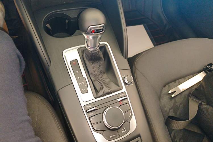 Used Audi A3 2014 Sportback 35 TFSI Automatic Style Edition Gear Lever