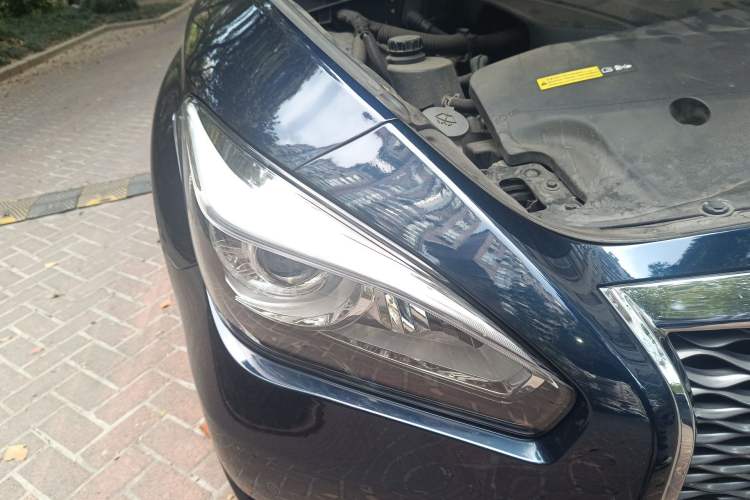 Used Infiniti Q70 2019 Q70L 2.0T Elite Plus Version
