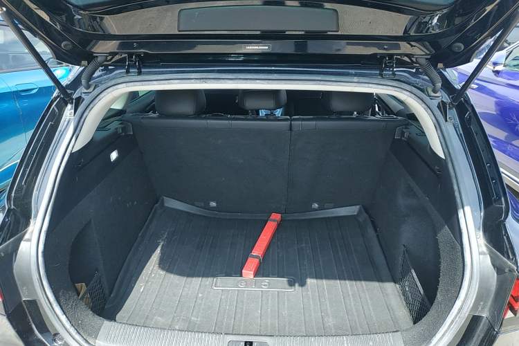 Used Roewe Ei5 2021 500 Admiration Edition
