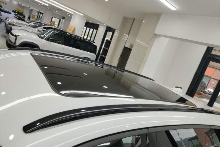 Used Lynk & Co 09 EM-P 2021 2.0T PHEV Halo Six-Seater