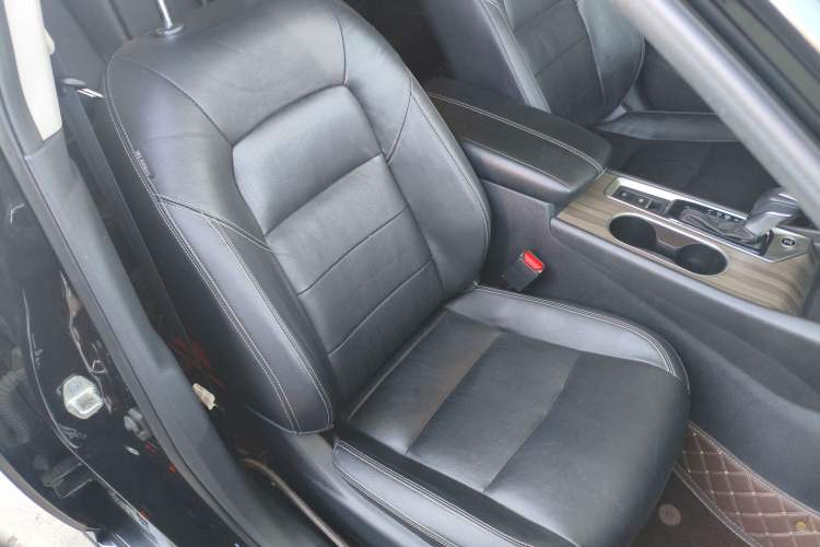 Used Nissan Teana 2021 2.0L XL Comfort Edition Right Front Seat