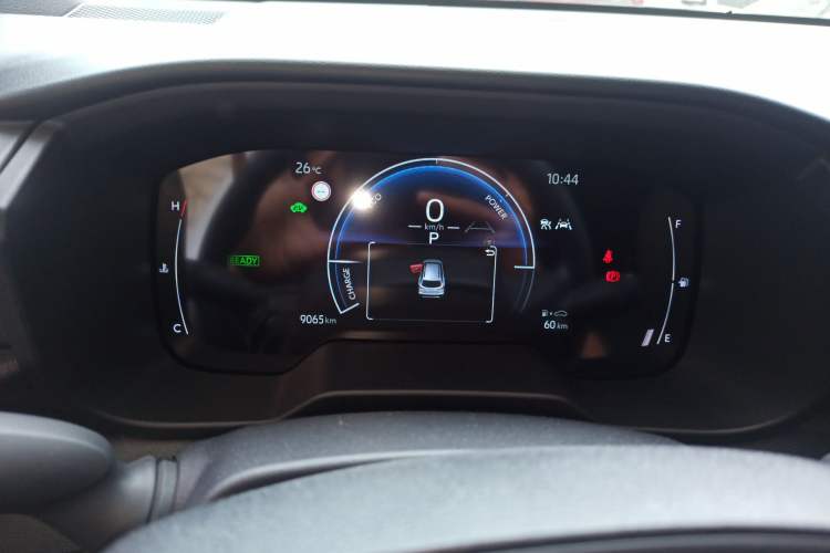 Used Toyota Corolla Cross 2026 Model 2.0L Smart Electric Hybrid Dual-Engine Pioneer Edition