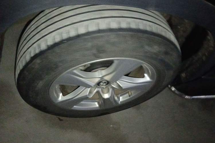 Used Toyota Highlander 2023 2.5L Smart Electric Hybrid Dual-Engine Two-Wheel Drive Elite Version 5 Seats
