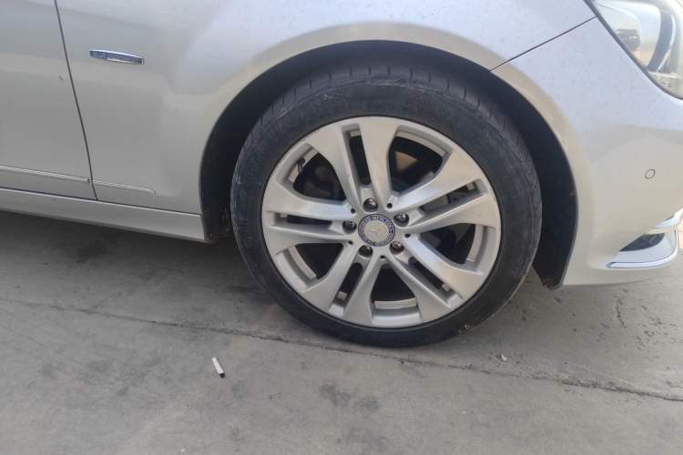 Used Mercedes-Benz C-Class 2011 C 200 CGI Fashion Model