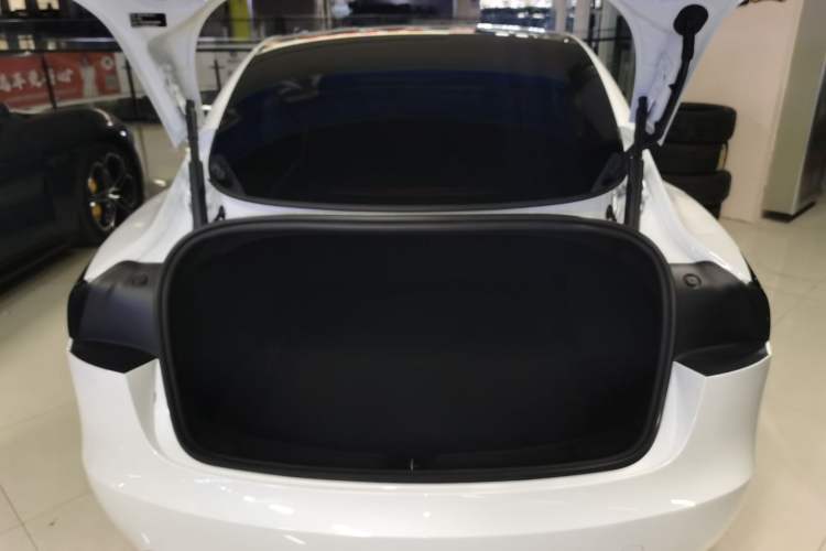 Used Tesla Model 3 2023 Rear-Wheel-Drive Version