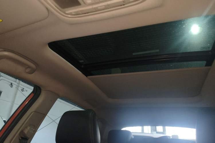 Used Changan CS15 2019 1.5L Automatic Flagship Version China VI Standard
