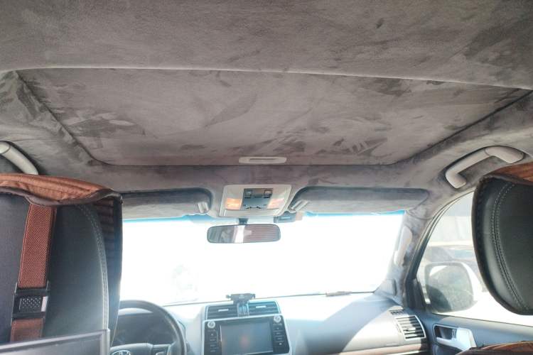 Used Toyota Prado 2018 3.5L Automatic TX-L with Rear-Mounted Spare Tire
