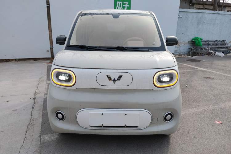 Used Wuling Hongguang MINIEV 2024 3rd Generation 215km Youth Edition
