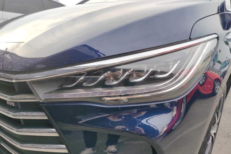 Used BYD Song MAX 2017 1.5T Automatic Smart Connect Elite 7-Seater
