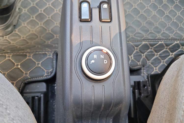 Used Wuling Hongguang MINIEV 2021 Macaron Fashion Model Lithium Iron Phosphate
