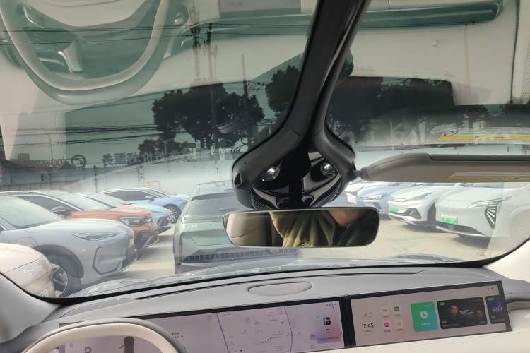 Used IM LS7 2023 100kWh Lux All-Wheel-Drive Version
