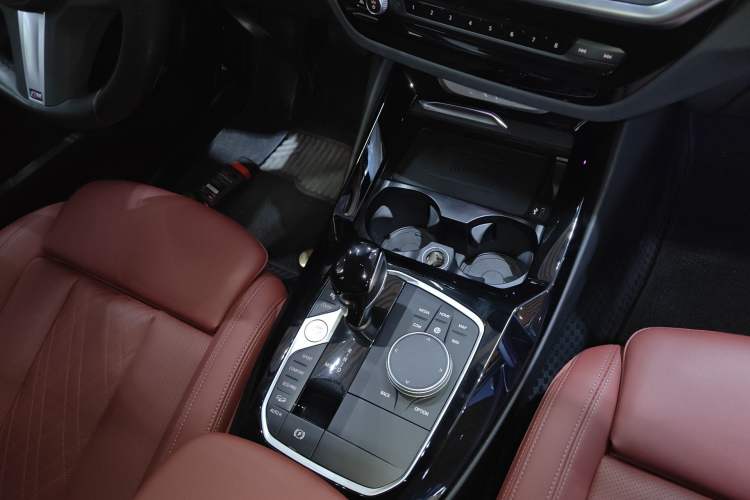 Used BMW X3 2023 xDrive30i Leading Model M Night Edition Package Gear Lever