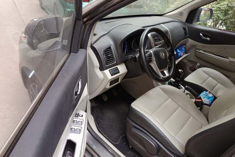 Used FORTHING S500 2016 1.6L Manual Luxury Model