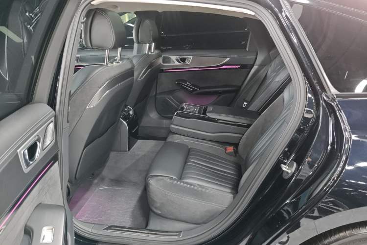 Used Hongqi H9 2024 2.0T Qichang Private Enjoyment Luxury Edition Left Rear Seat