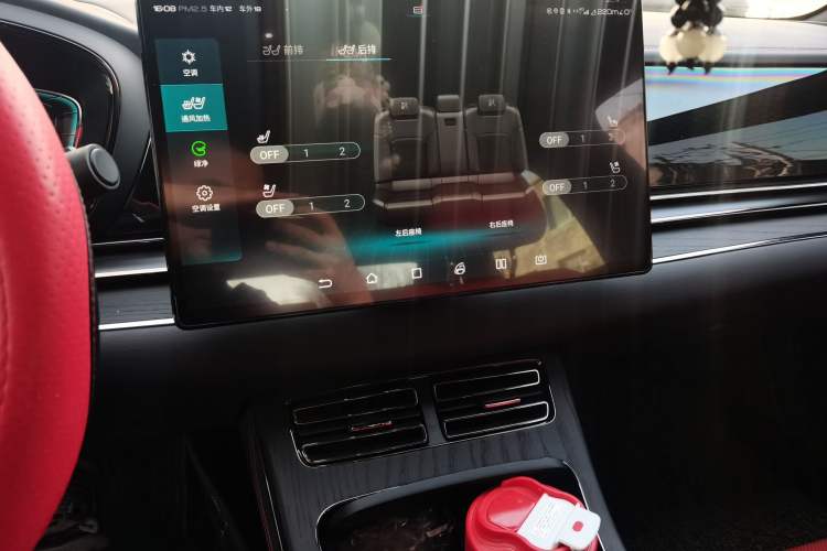 Used BYD Han 2020 EV Four-Wheel Drive High-Performance Flagship Model Audio And AC Panel