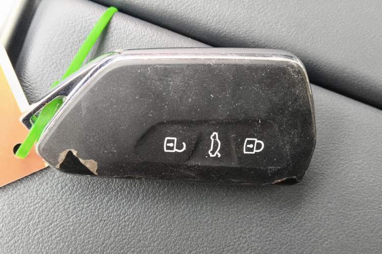 Used Volkswagen ID.7 VIZZION 2024 AIR model
