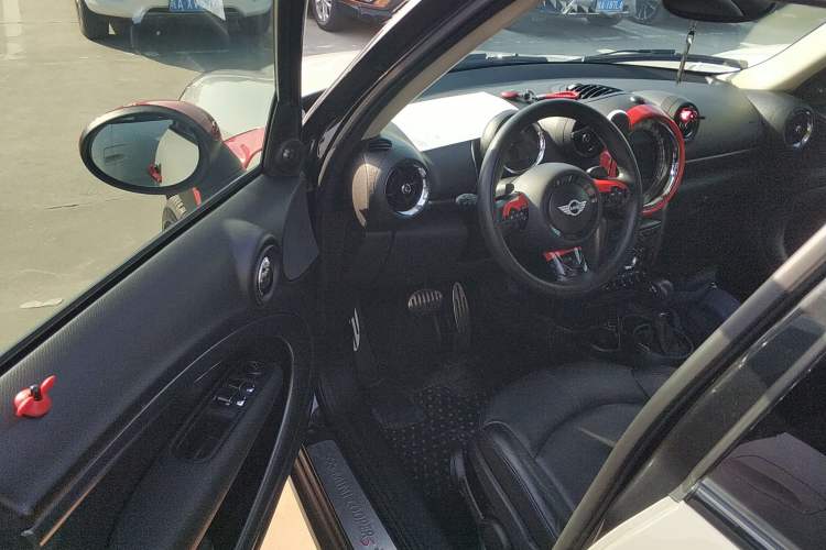 Used MINI Countryman 2014 1.6T COOPER S ALL4