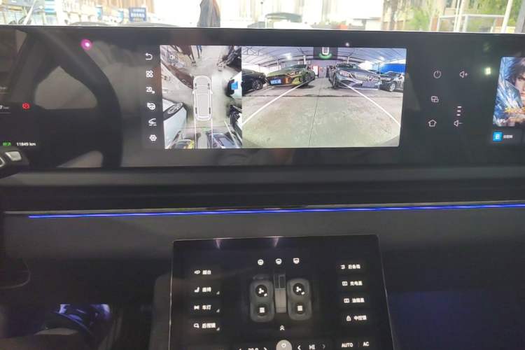 Used VOYAH PASSION 2024 PHEV Four-Wheel Drive Ultra-Long Range Flagship Model Audio And AC Panel