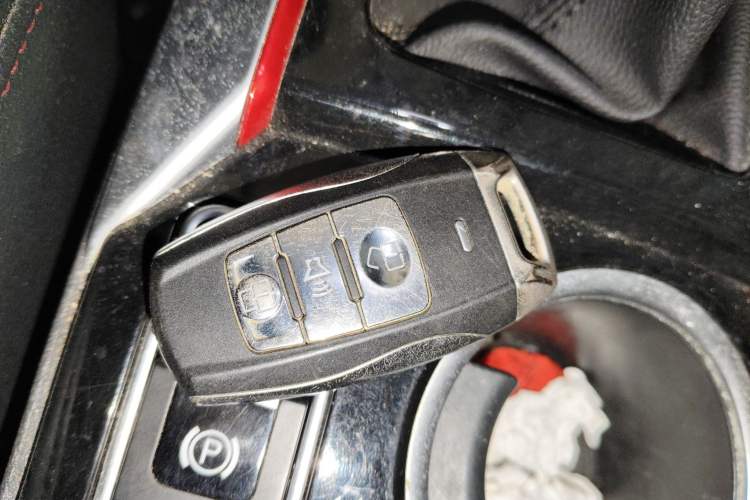 Used Haval H2 2017 Blue Label 1.5T Manual Two-Wheel Drive Elite Model
