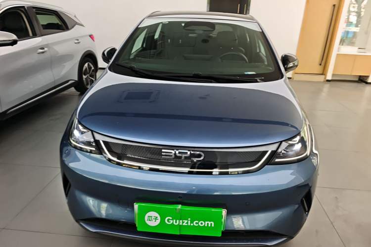 Used BYD Dolphin 2025 Intelligent Driving Version 410 km Fashion Edition
