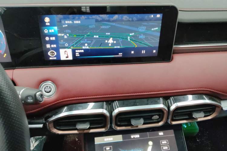 Used JETOUR X70 PLUS 2021 1.6T DCT Base 5-Seater