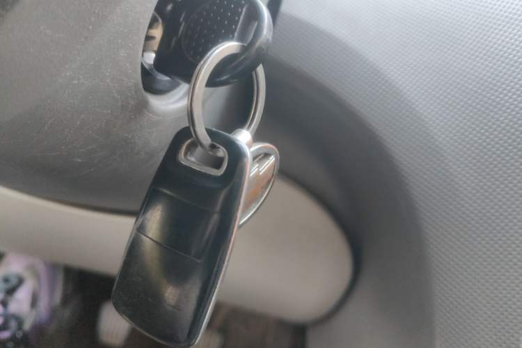 Used Chevrolet Sail 2010 Sedan 1.2L Manual Warm Edition