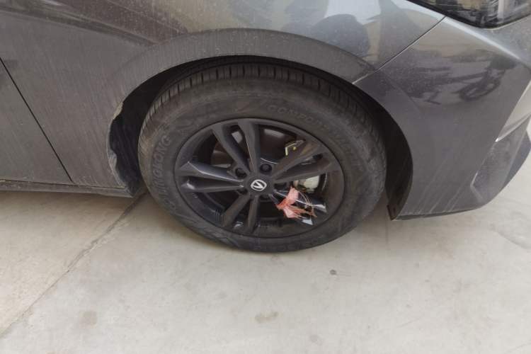 Used CHANGAN Eado DD 2023 Blue Whale NE 1.5T GDI DCT Luxury Edition Right Front Wheel Hub