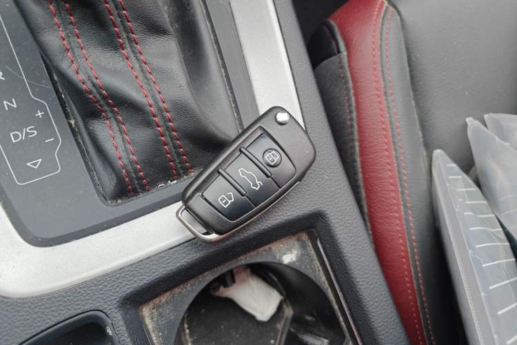 Used Audi Q3 2019 40 TFSI Fashionable and Elegant Model