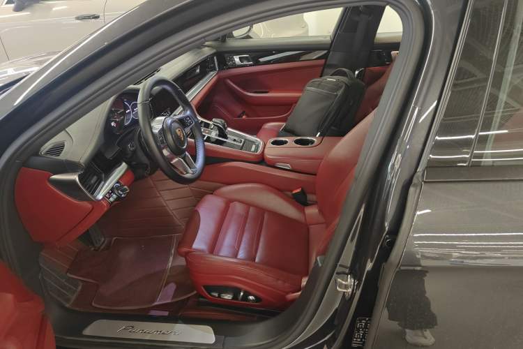 Used Porsche Panamera 2019 Panamera 2.9T Left Front Seat