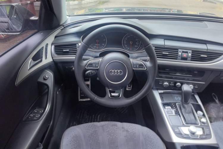 Used Audi A6 2015 3.0T allroad quattro
