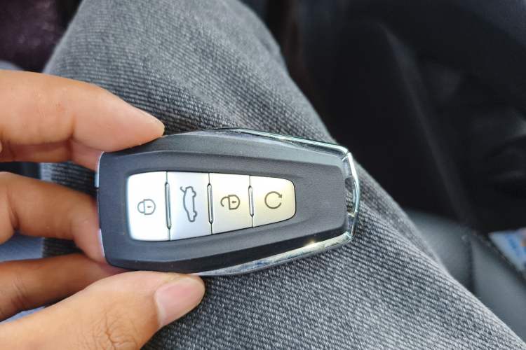 Used Geely Auto Emgrand GT 2021 1.8T Flagship Edition+ Vehicle Key