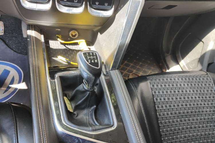 Used BAIC Beijing X3 2019 1.5L Manual Glory Edition
