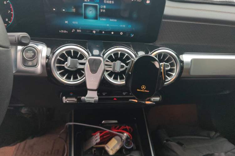 Used Mercedes-Benz GLB 2021 GLB 200 Fashion Model Audio And AC Panel