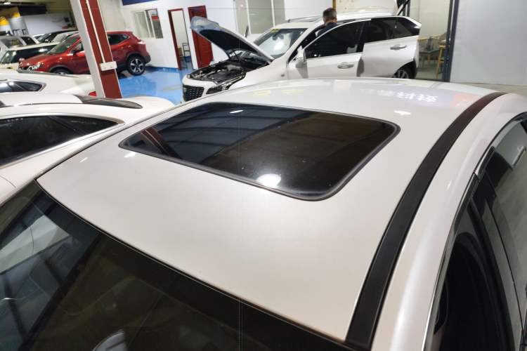 Used BYD Qin PLUS 2021 DM-i 55KM Flagship Model Roof