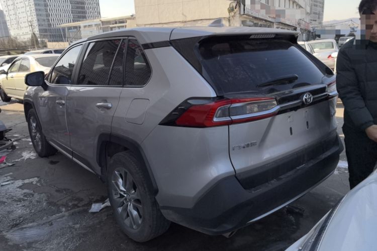 Used Toyota Wildlander 2022 2.0L CVT Two-Wheel Drive Luxury PLUS Edition
