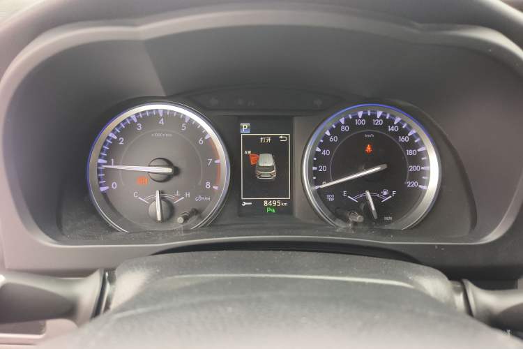 Used Toyota Highlander 2018 2.0T Four-Wheel Drive Prestige Version 7 Seats China VI Standard