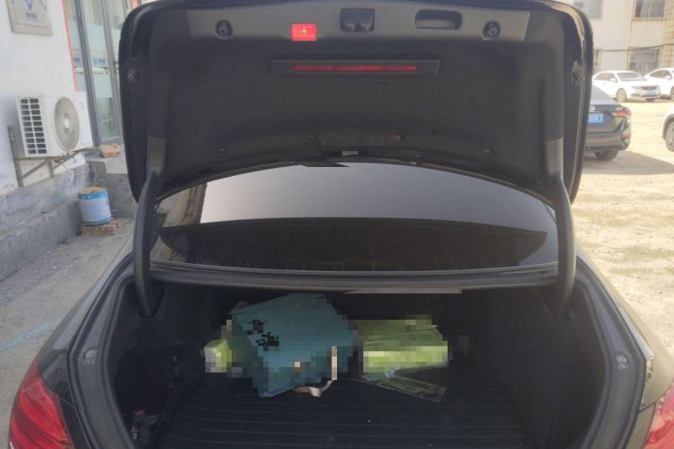 Used Mercedes-Benz E-Class 2018 Facelift E 200 L
