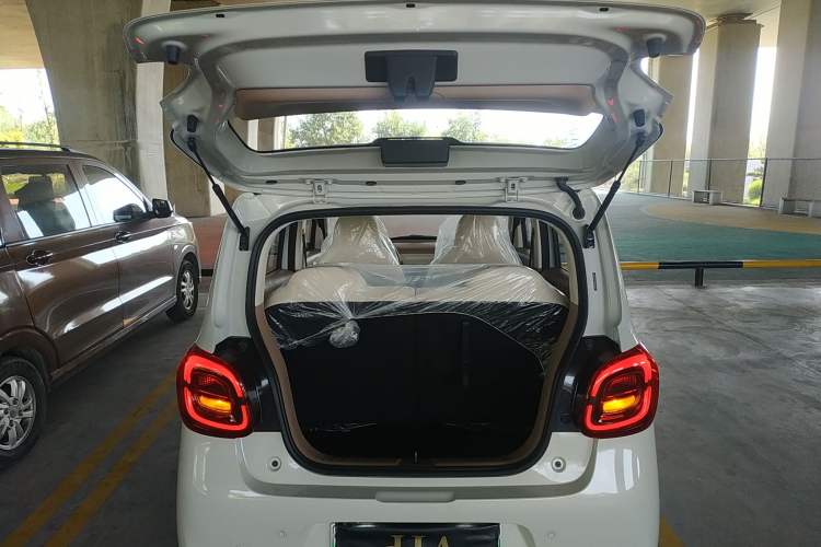 Used Wuling Hongguang MINIEV 2025 Four-Door Version Advanced Edition