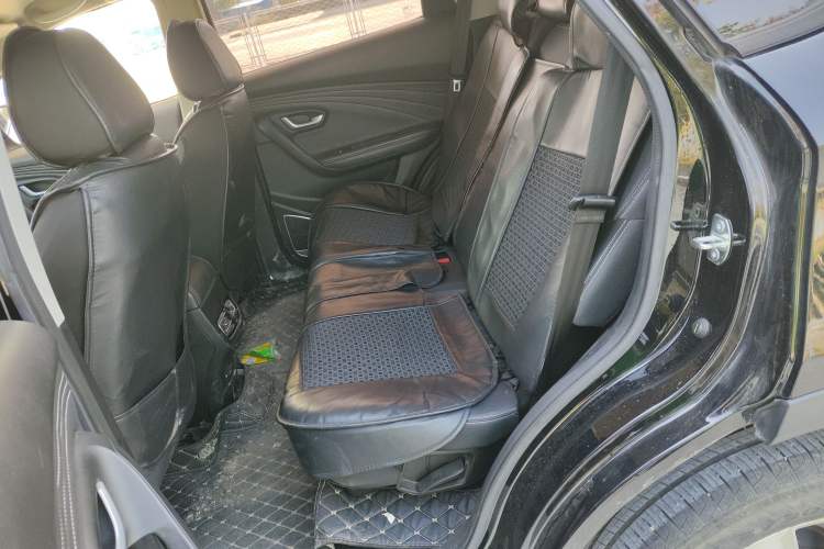 Used JETOUR X70M 2021 1.5T DCT Luxury Partner Model 5 Seats
