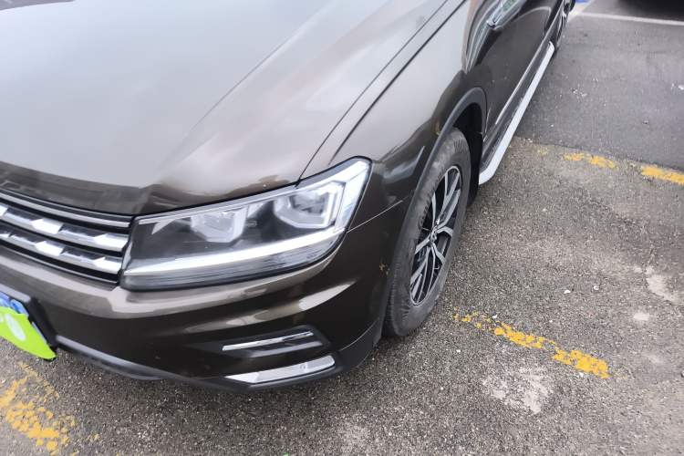 Used Volkswagen Tiguan L 2018 330TSI Automatic Two-Wheel Drive Luxury Edition Left Front Headlight