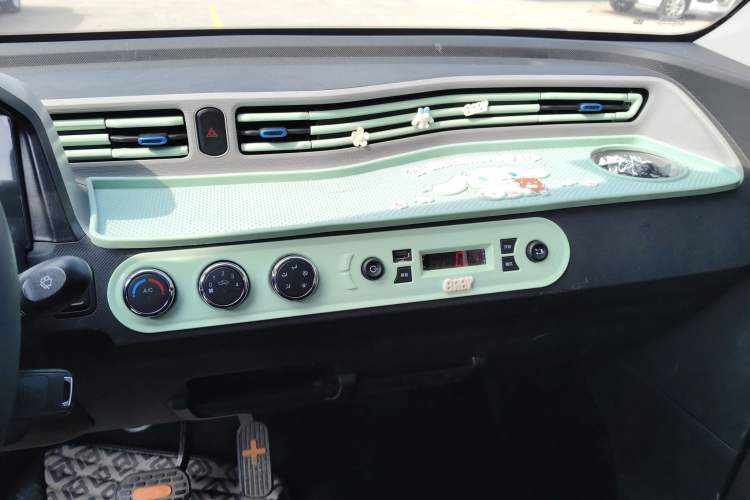 Used Wuling Hongguang MINIEV 2020 Freedom Version Lithium Iron Phosphate
