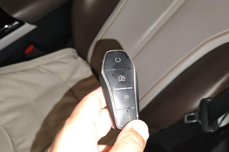 Used BYD Qin PLUS 2023 Champion Edition EV 510KM Leading Model Vehicle Key