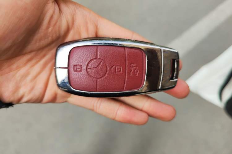 Used Mercedes-Benz GLC 2021 GLC 260 L 4MATIC Dynamic Edition Vehicle Key