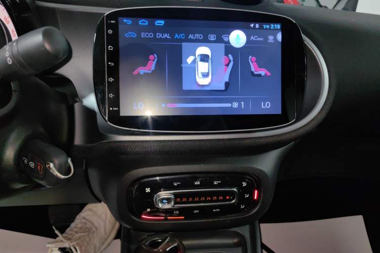 Used smart fortwo 2016 1.0L 52 kW Convertible Passion Edition
