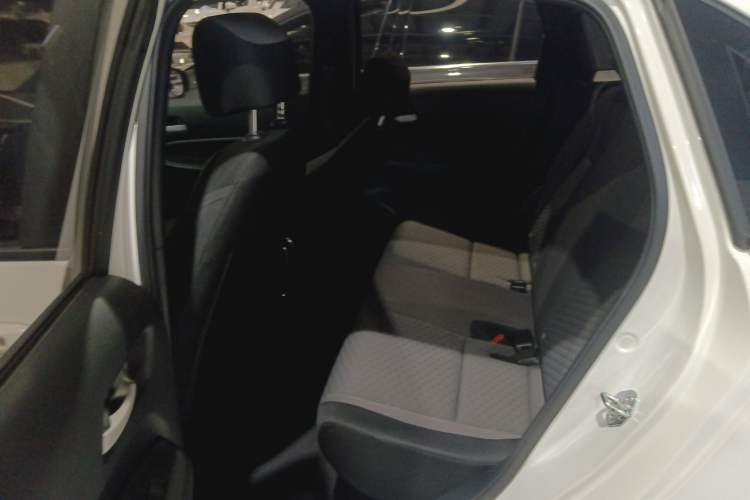 Used Honda Fit 2021 1.5L CVT Trend Edition Interior 4