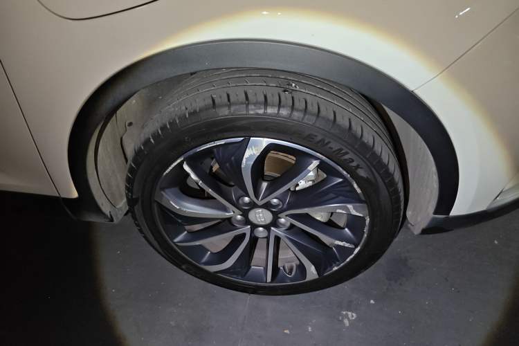 Used Geely Auto Emgrand GSe 2018 ZhenShang Model Right Front Wheel Hub